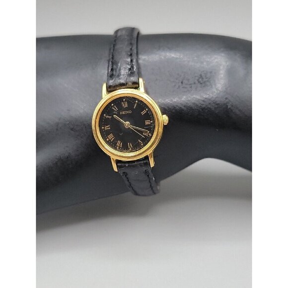 Vintage Seiko Ladies Quartz Watch V401-1409 Black Dial & 7\